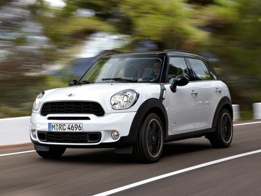  Mini Cooper Countryman S All4 2010 года  (фото 8 из 67)